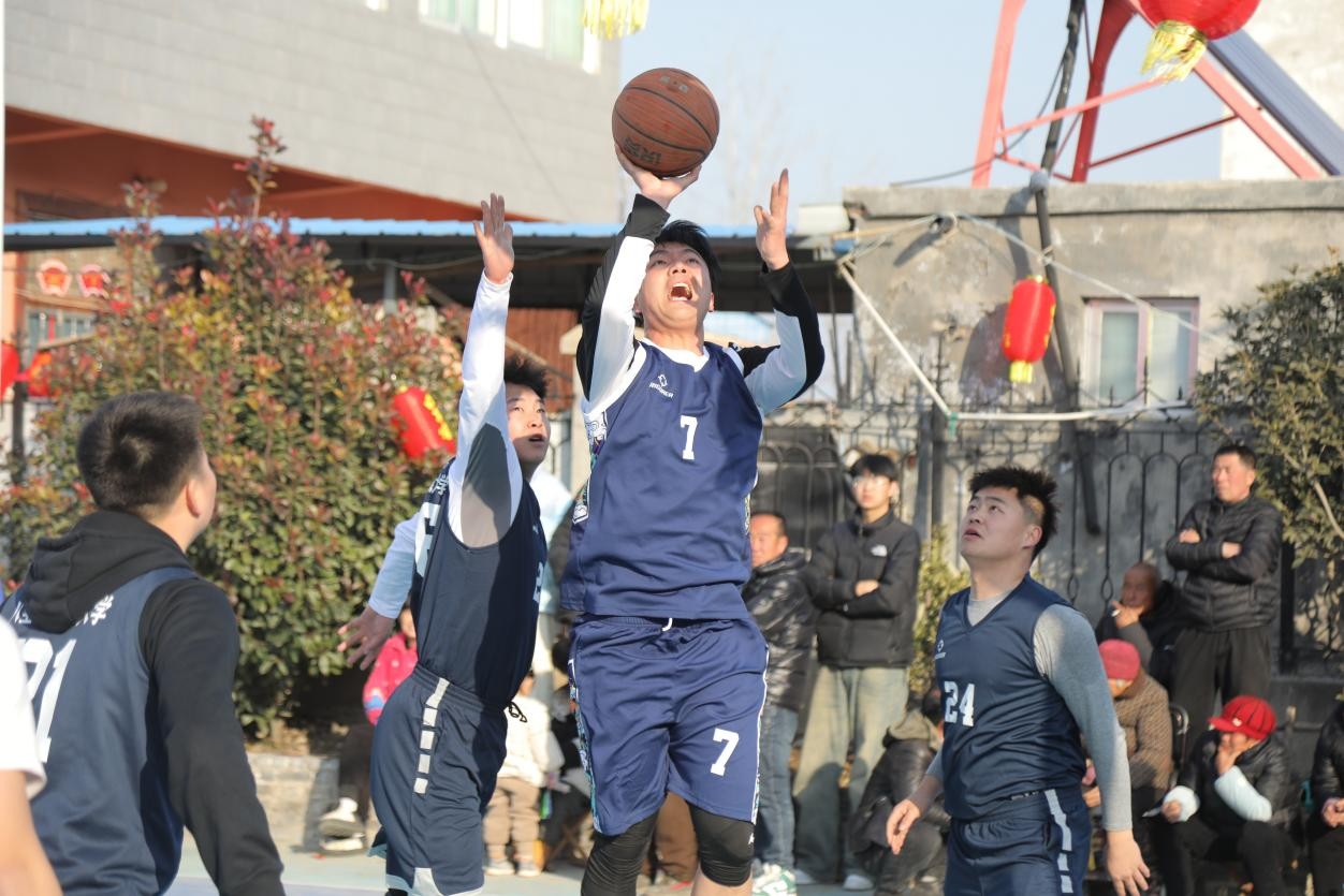 他的到来无