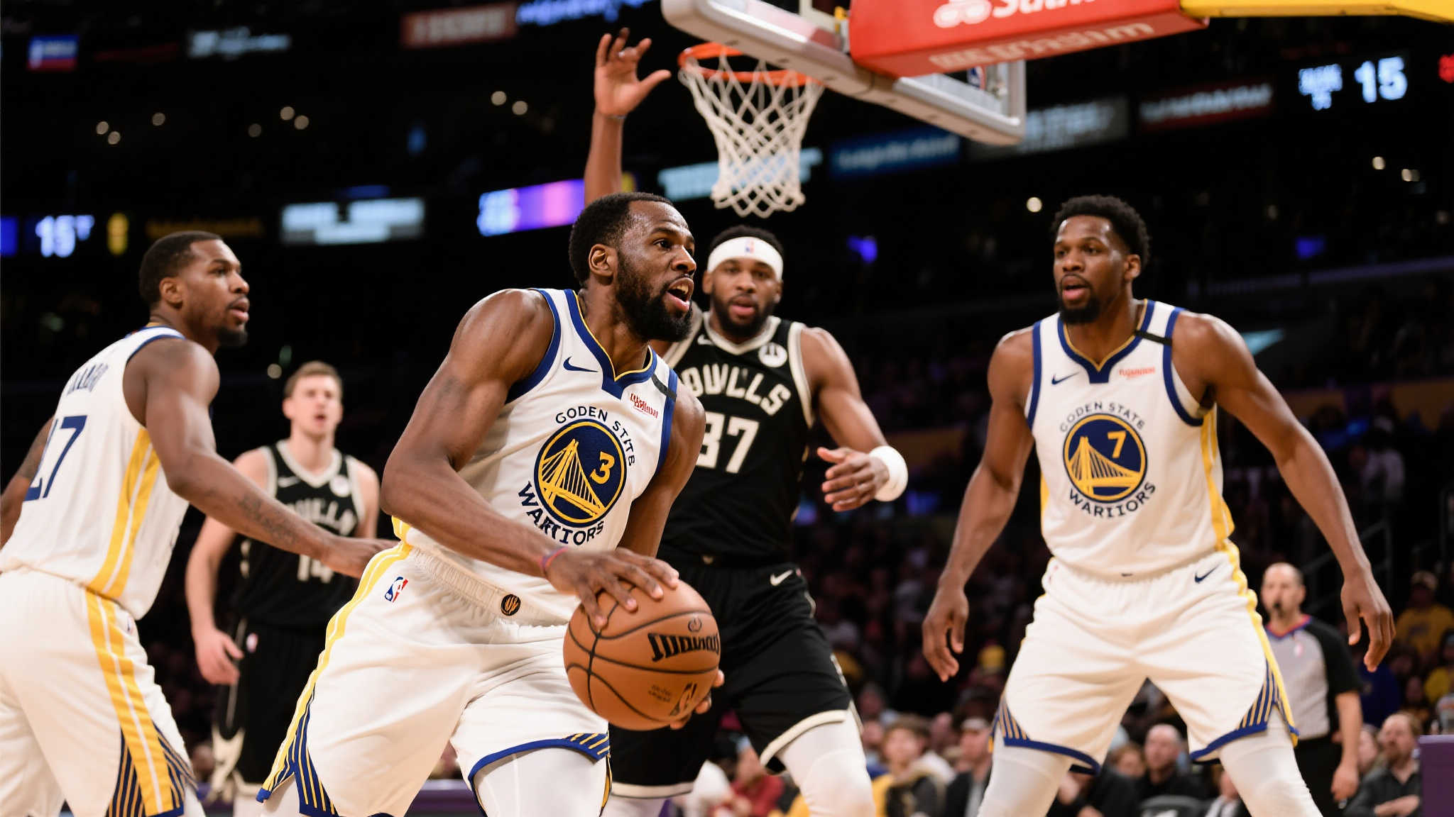 许多美式足 许多美式足